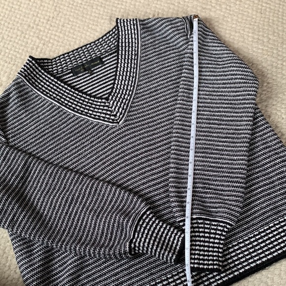 House of Harlow 1960 Revolve V neck striped sweater S - Picture 4 of 8